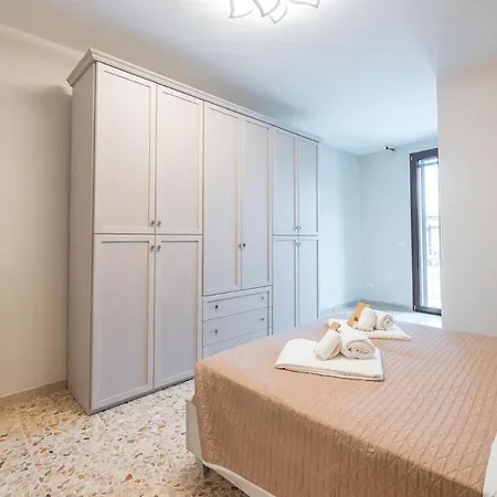 La Casa Di Nicole Affittacamere 4*
